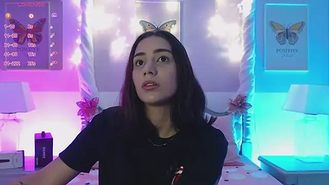 Snapshot of LucianaCarter chatting on January 2025 11:47:02 AM LucianaCarter online show from January 2025 11:47:02 AM