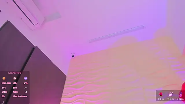 Snapshot of LucianaCarter chatting on February 2025 06:55:01 AM LucianaCarter online show from February 2025 06:55:01 AM