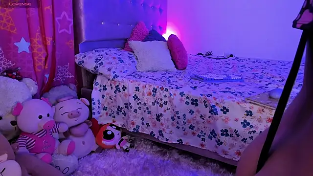 Snapshot of LucianaCarter chatting on November 2025 11:25:02 PM LucianaCarter online show from November 2025 11:25:02 PM