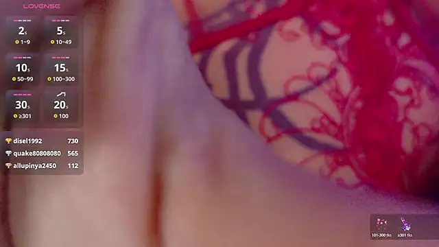 valkiria moore online show from November 2025 07:48:02 PM