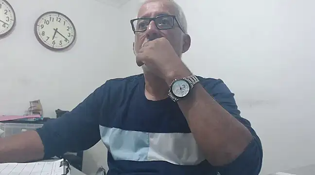 cenizo10124 online show from January 2025 11:18:01 PM