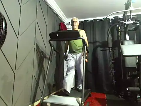 cenizo10124 online show from November 2025 02:58:02 AM