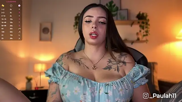 Paulah x online show from October 2025 08:50:01 PM