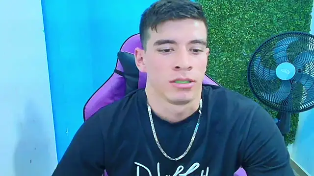 DEIBY BABY online show from February 2025 09:52:02 PM