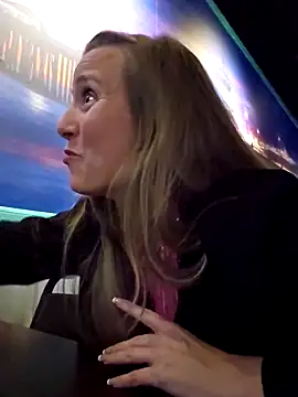 SkyelarSommer online show from February 2026 12:18:02 AM