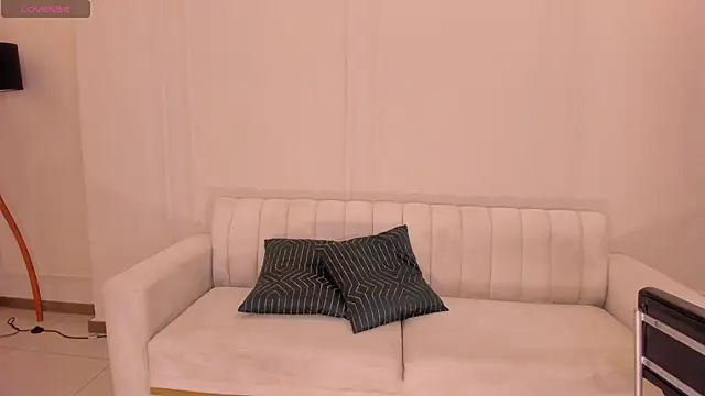 SunnyRivers online show from November 2025 05:23:01 PM