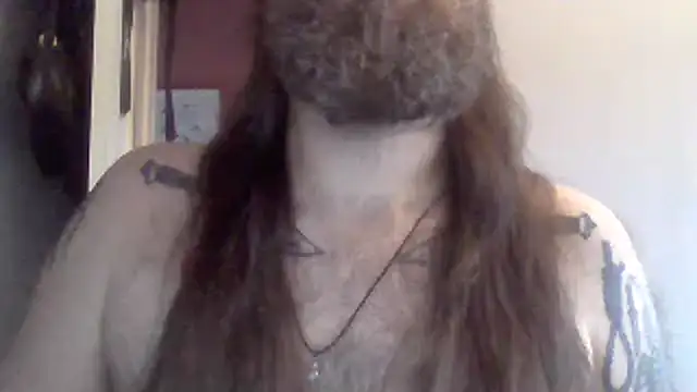 Snapshot of Thrillhouse chatting on January 2025 02:25:01 PM Thrillhouse online show from January 2025 02:25:01 PM