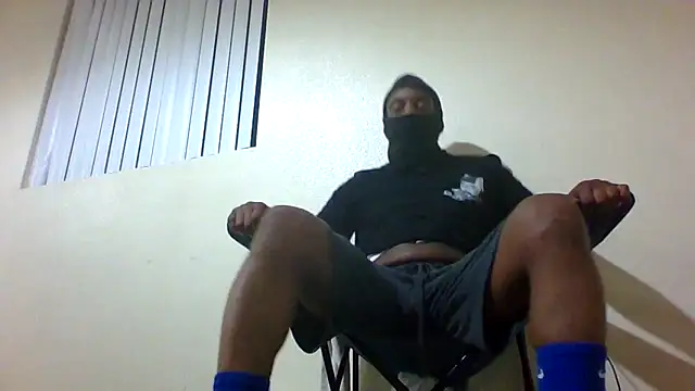 Snapshot of Annonymous607 chatting on October 2025 04:21:02 AM Annonymous607 online show from October 2025 04:21:02 AM