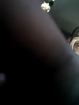 Annonymous607 online show from November 2025 04:18:01 PM