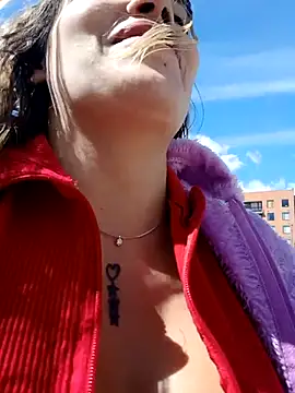 Snapshot of Misscata1106 chatting on January 2026 07:06:01 PM Misscata1106 online show from January 2026 07:06:01 PM