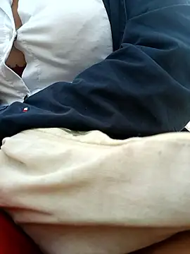 Snapshot of Misscata1106 chatting on February 2026 08:25:02 PM Misscata1106 online show from February 2026 08:25:02 PM