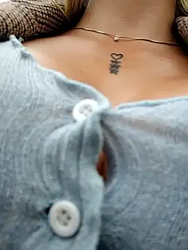 Snapshot of Misscata1106 chatting on February 2026 07:17:02 PM Misscata1106 online show from February 2026 07:17:02 PM