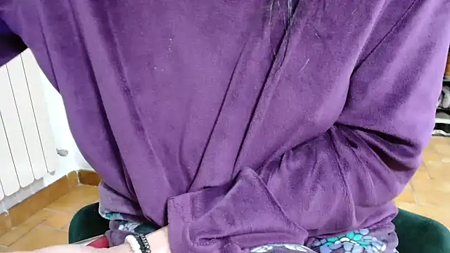 patatinahot87 online show from February 2026 06:14:01 PM