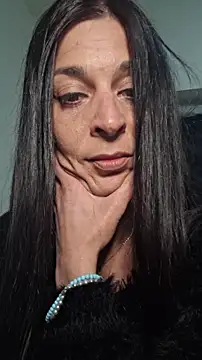 patatinahot87 online show from April 2026 05:00:01 PM