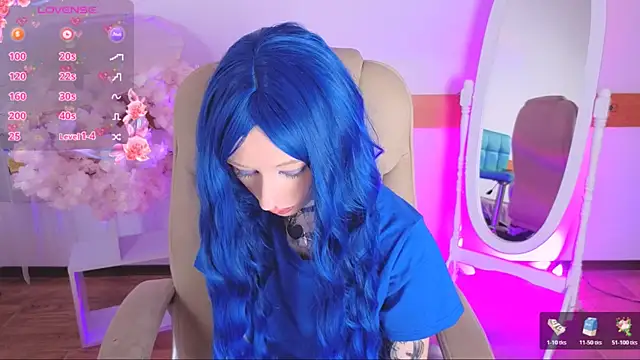 Katia Kim online show from November 2025 06:19:02 AM