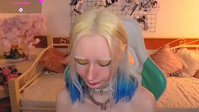 Katia Kim online show from February 2026 06:26:01 AM