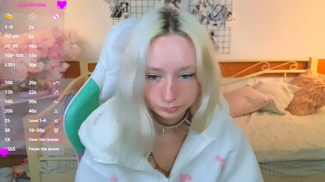 Katia Kim online show from April 2026 05:16:01 AM