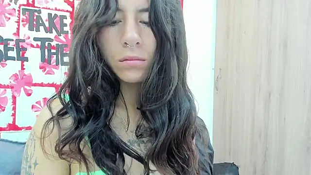 Mhelanny2 online show from February 2025 05:29:02 PM