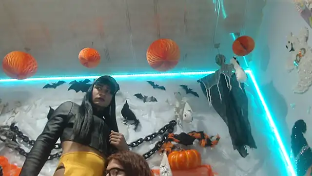 Snapshot of latintransbigcum chatting on November 2025 03:34:01 PM latintransbigcum online show from November 2025 03:34:01 PM