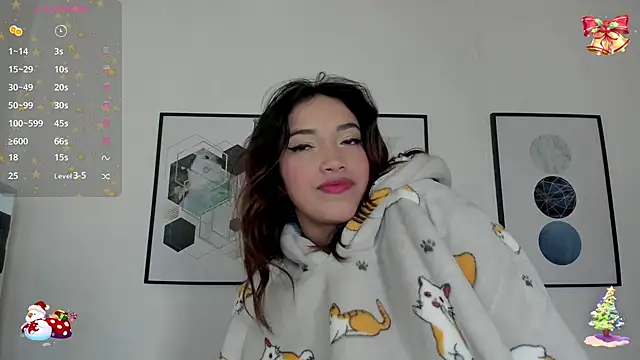 cristal  hot 1 online show from December 2024 10:06:02 AM