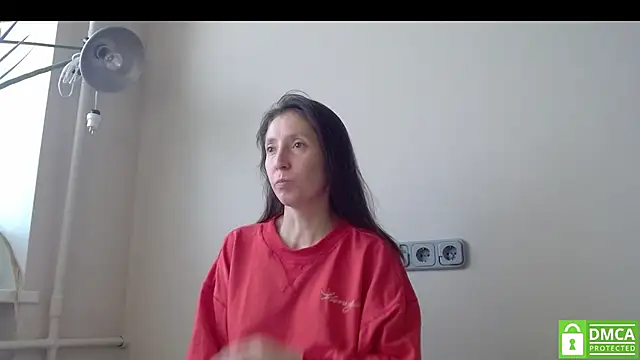 Snapshot of Sophi_Cute chatting on November 2025 09:06:02 AM Sophi Cute online show from November 2025 09:06:02 AM