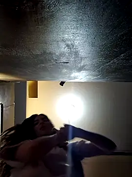 Sam Sara online show from February 2026 05:43:02 PM