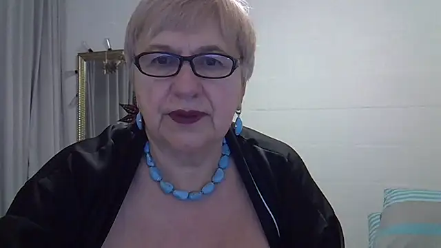 SweetCherry27 online show from February 2026 05:11:01 AM