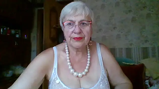SweetCherry27 online show from July 2026 04:33:01 PM