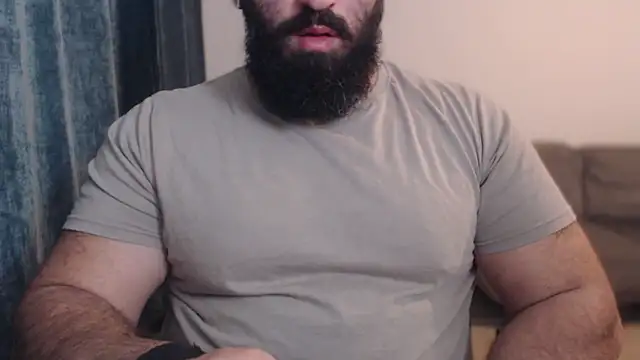 hugemachohandsome online show from November 2025 10:41:02 PM