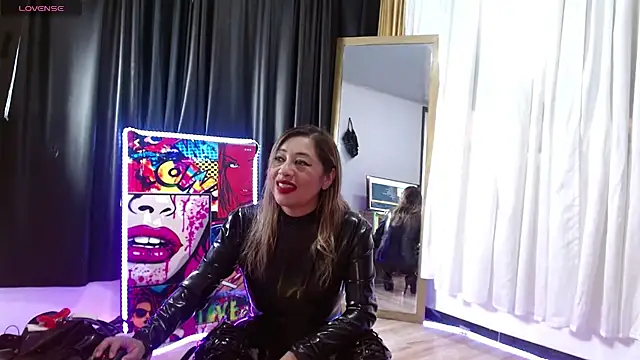 LatexDevil Blondie online show from January 2025 08:33:01 PM