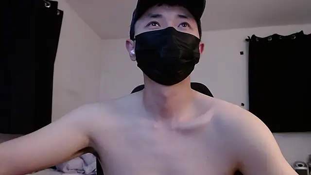 Snapshot of twbobo00715 chatting on December 2025 11:32:01 PM twbobo00715 online show from December 2025 11:32:01 PM