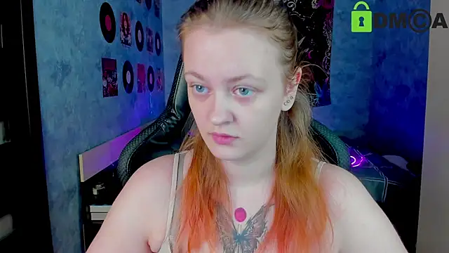 Snapshot of madness_lia chatting on December 2024 09:10:01 AM madness lia online show from December 2024 09:10:01 AM