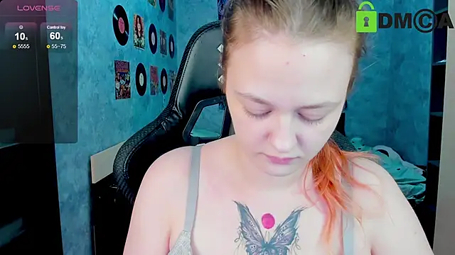 Snapshot of madness_lia chatting on January 2025 05:52:02 AM madness lia online show from January 2025 05:52:02 AM