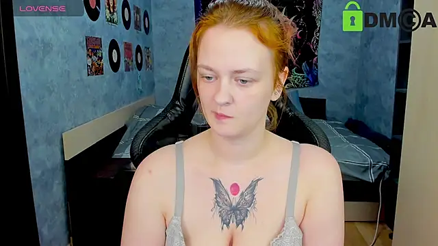 Snapshot of madness_lia chatting on February 2025 12:28:01 PM madness lia online show from February 2025 12:28:01 PM