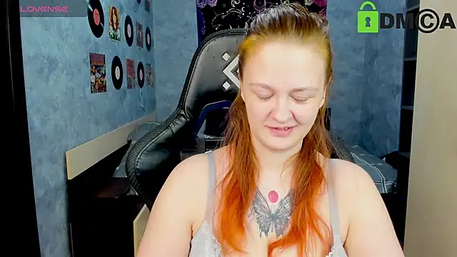 Snapshot of madness_lia chatting on March 2025 08:30:02 AM madness lia online show from March 2025 08:30:02 AM