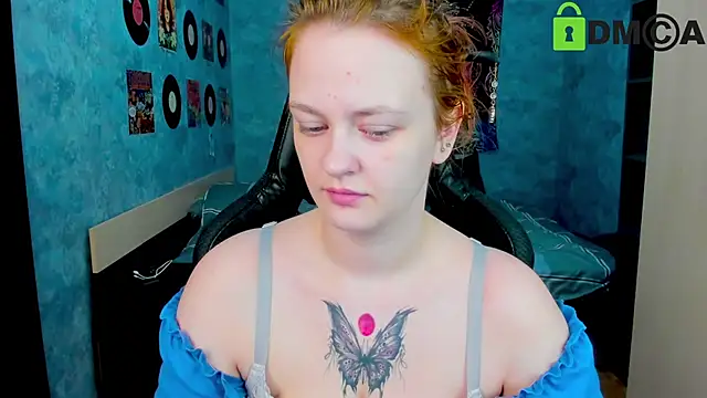 Snapshot of madness_lia chatting on March 2025 06:03:02 AM madness lia online show from March 2025 06:03:02 AM