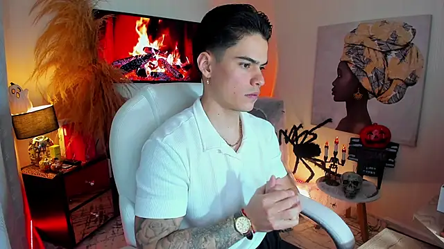 Snapshot of Matias_Murrier chatting on October 2025 11:55:01 AM Matias Murrier online show from October 2025 11:55:01 AM