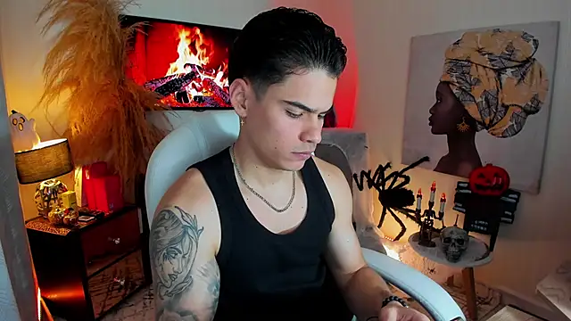 Snapshot of Matias_Murrier chatting on November 2025 11:23:02 AM Matias Murrier online show from November 2025 11:23:02 AM