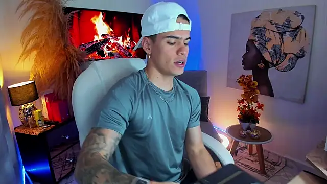 Snapshot of Matias_Murrier chatting on November 2025 11:44:01 AM Matias Murrier online show from November 2025 11:44:01 AM