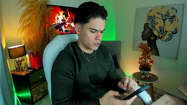 Snapshot of Matias_Murrier chatting on November 2025 11:32:02 AM Matias Murrier online show from November 2025 11:32:02 AM