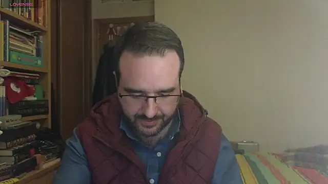 curiosillo83 online show from March 2025 03:17:02 PM