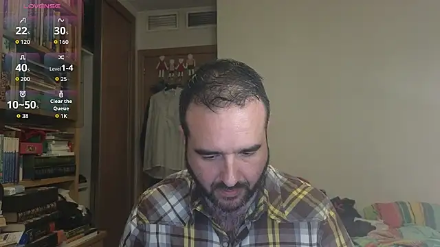 curiosillo83 online show from October 2025 01:54:01 PM