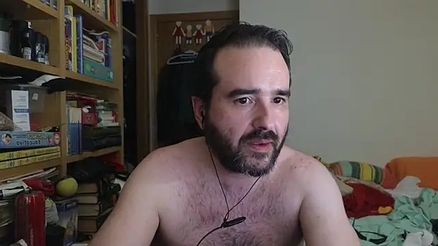 Snapshot of curiosillo83 chatting on June 2026 09:14:01 AM curiosillo83 online show from June 2026 09:14:01 AM