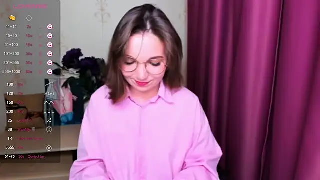 Snapshot of KindHazelHere_ chatting on March 2025 04:00:02 PM KindHazelHere online show from March 2025 04:00:02 PM