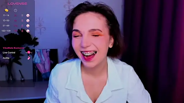 Snapshot of KindHazelHere_ chatting on October 2025 10:15:01 AM KindHazelHere online show from October 2025 10:15:01 AM