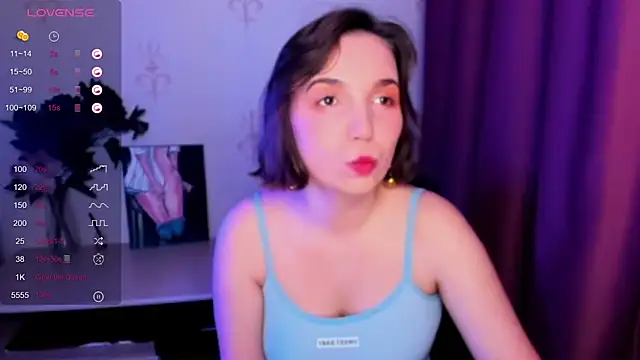 Snapshot of KindHazelHere_ chatting on October 2025 01:01:02 PM KindHazelHere online show from October 2025 01:01:02 PM