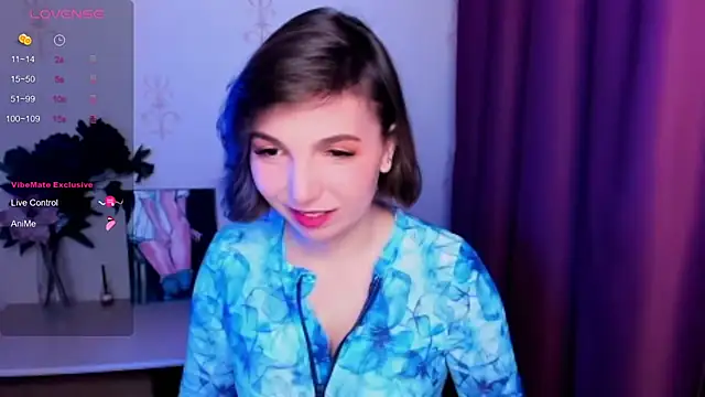 Snapshot of KindHazelHere_ chatting on November 2025 08:26:01 AM KindHazelHere online show from November 2025 08:26:01 AM