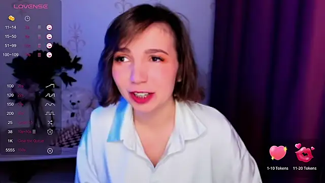 Snapshot of KindHazelHere_ chatting on November 2025 08:26:02 AM KindHazelHere online show from November 2025 08:26:02 AM