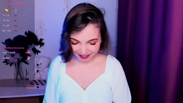 Snapshot of KindHazelHere_ chatting on November 2025 08:24:01 AM KindHazelHere online show from November 2025 08:24:01 AM