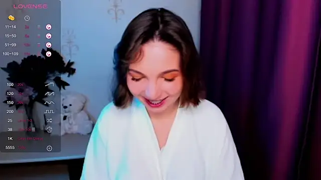 Snapshot of KindHazelHere_ chatting on November 2025 09:14:02 AM KindHazelHere online show from November 2025 09:14:02 AM